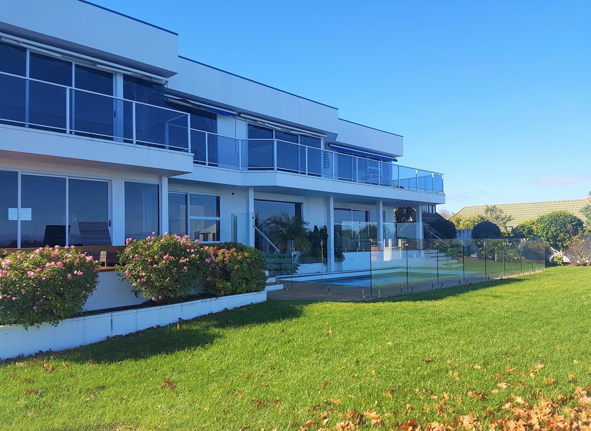 Spectacular Lakefront Home Taupo Zewnętrze zdjęcie